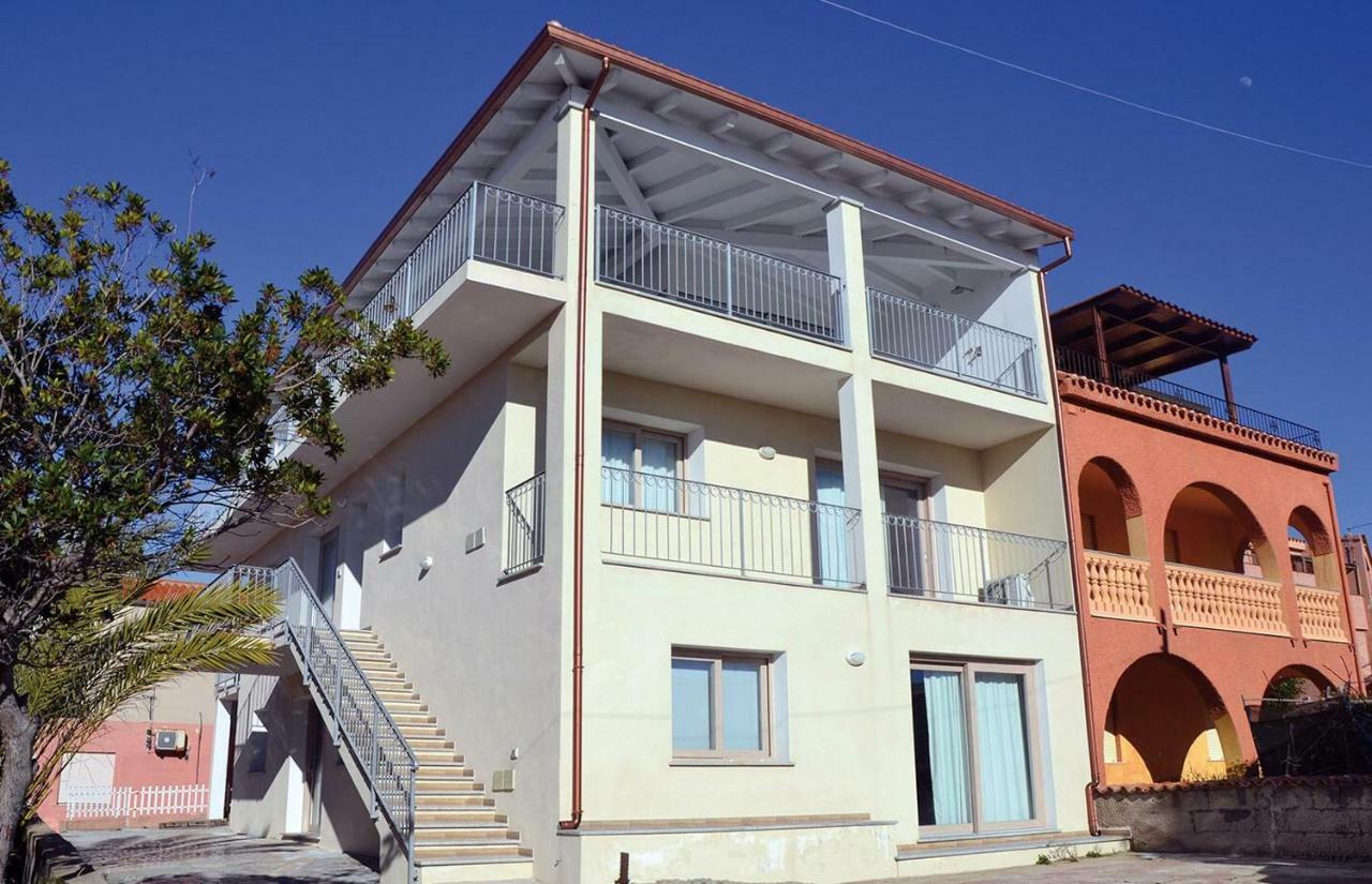 דירות איזולה רוסה Le Perle Dell'Isola מראה חיצוני תמונה